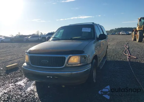 2000 Ford Expedition Xlt z USA, uszkodzony, nr VIN 1FMRU1565YLA07353